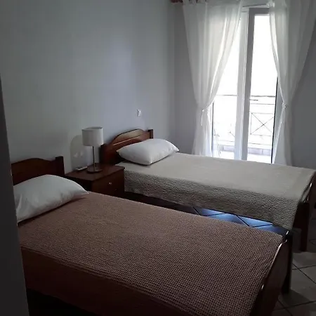 Theros Vakantiehuis *