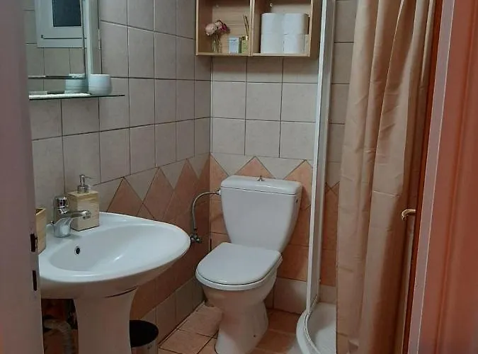 Vakantiehuis Theros *